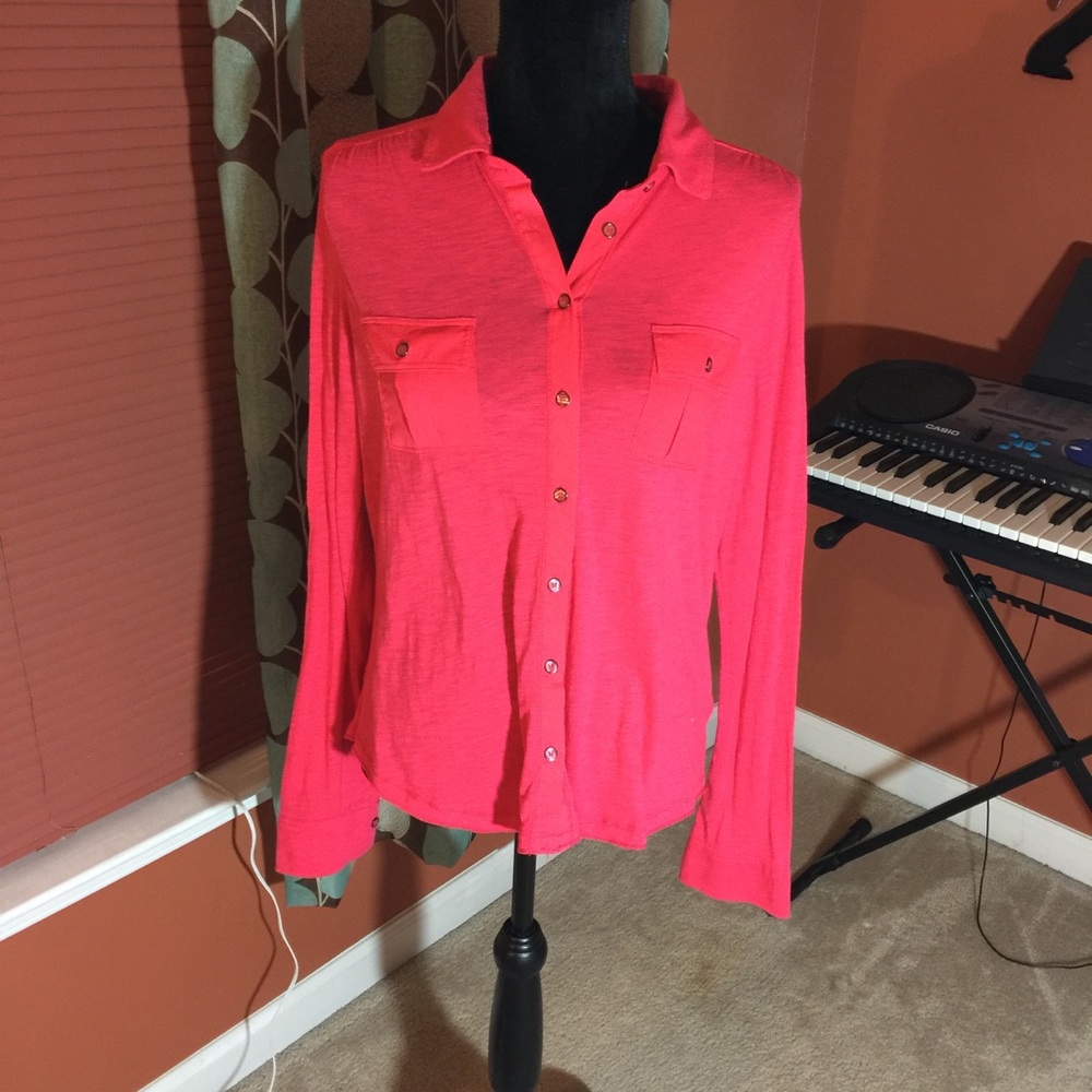 Women's Aeropostale shirt